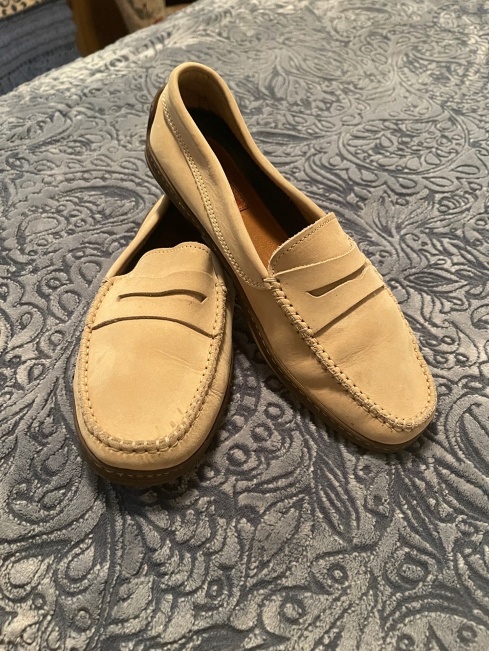 Ashworth Beige Leather Penny Loafers